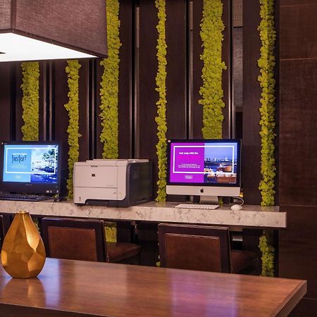 ฮิลตัน วิลมิงตัน คริสเตียนา Hotel นีเวิร์ก ภายนอก รูปภาพ
